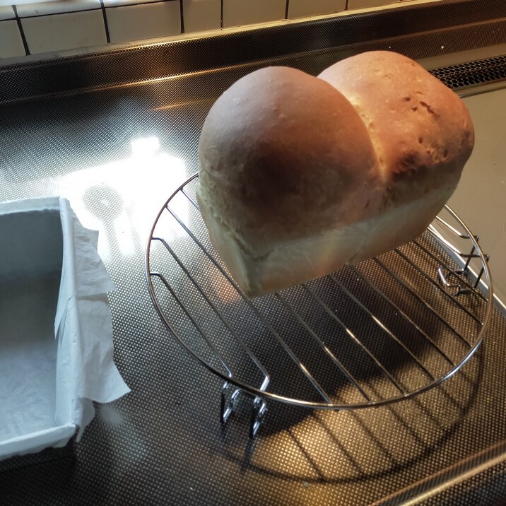 パウンドケーキの型で食パン